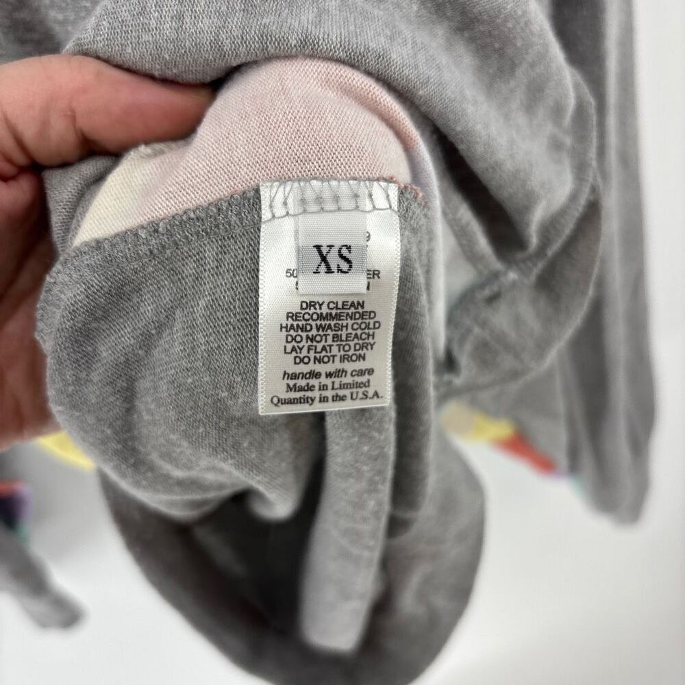 Michael Lauren womens gray preowned soft rainbow crew neck sweatshirt XSmall - Picture 5 of 8